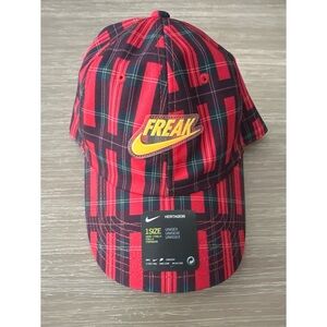 NWT Nike Heritage86 Giannis Freak Hat Red Plaid